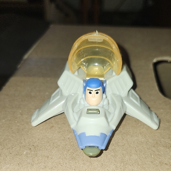 Space Adventure Toy Spaceship with Pilot